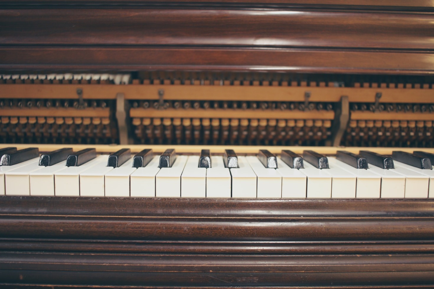 Electronic Harps: A Symphony of Innovation